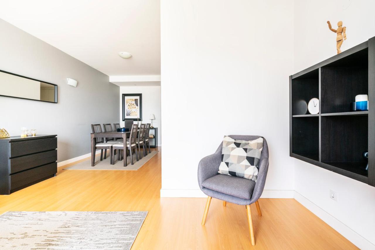 Bright & Spacious 2 Bed Flat 2 Bath W Garage In Lagos Marina Eksteriør bilde