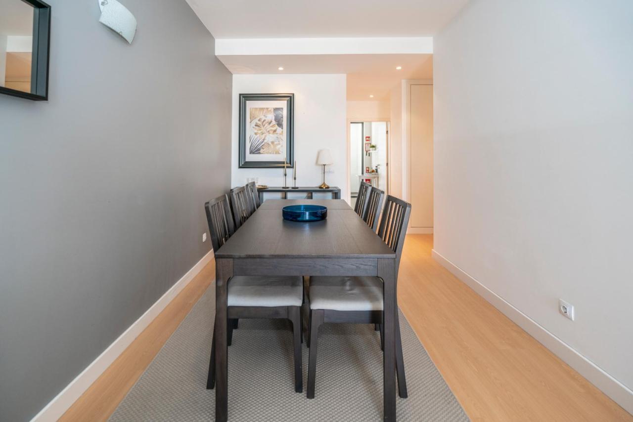 Bright & Spacious 2 Bed Flat 2 Bath W Garage In Lagos Marina Eksteriør bilde